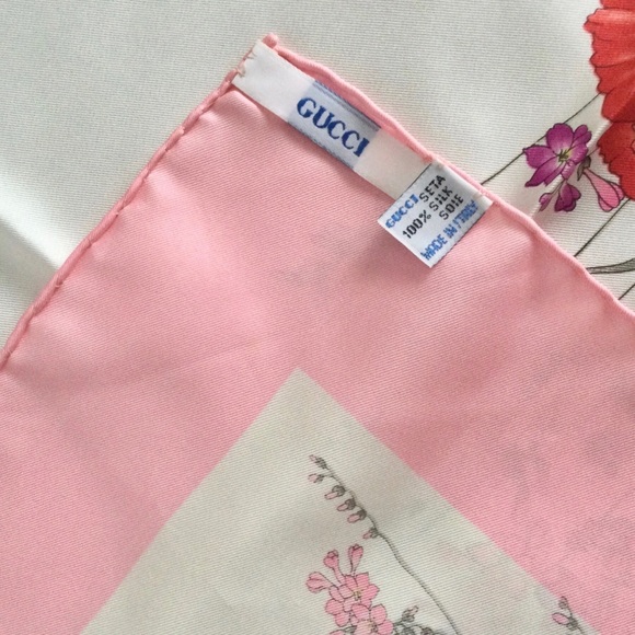 Vintage Gucci Floral Silk Scarf - Picture 6 of 6